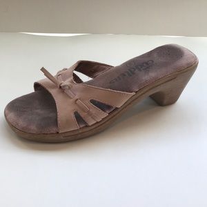 Connie Cuddlers pink heels - 8M